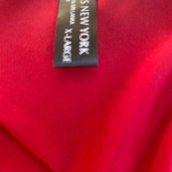 JONES NEW YORK Vintage Red Tank - Picture 5 of 5